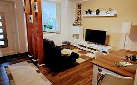 Ferienwohnung Jobst - Ruhig mit Blick ins Grüne